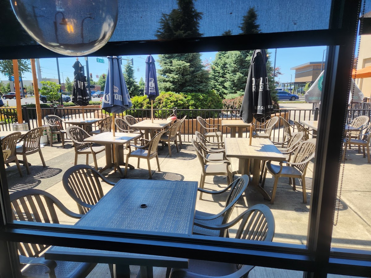 Coast to Coast Fish House and Pub